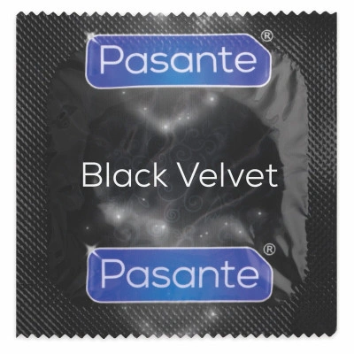 Черни Презервативи  Pasante Black Velvet